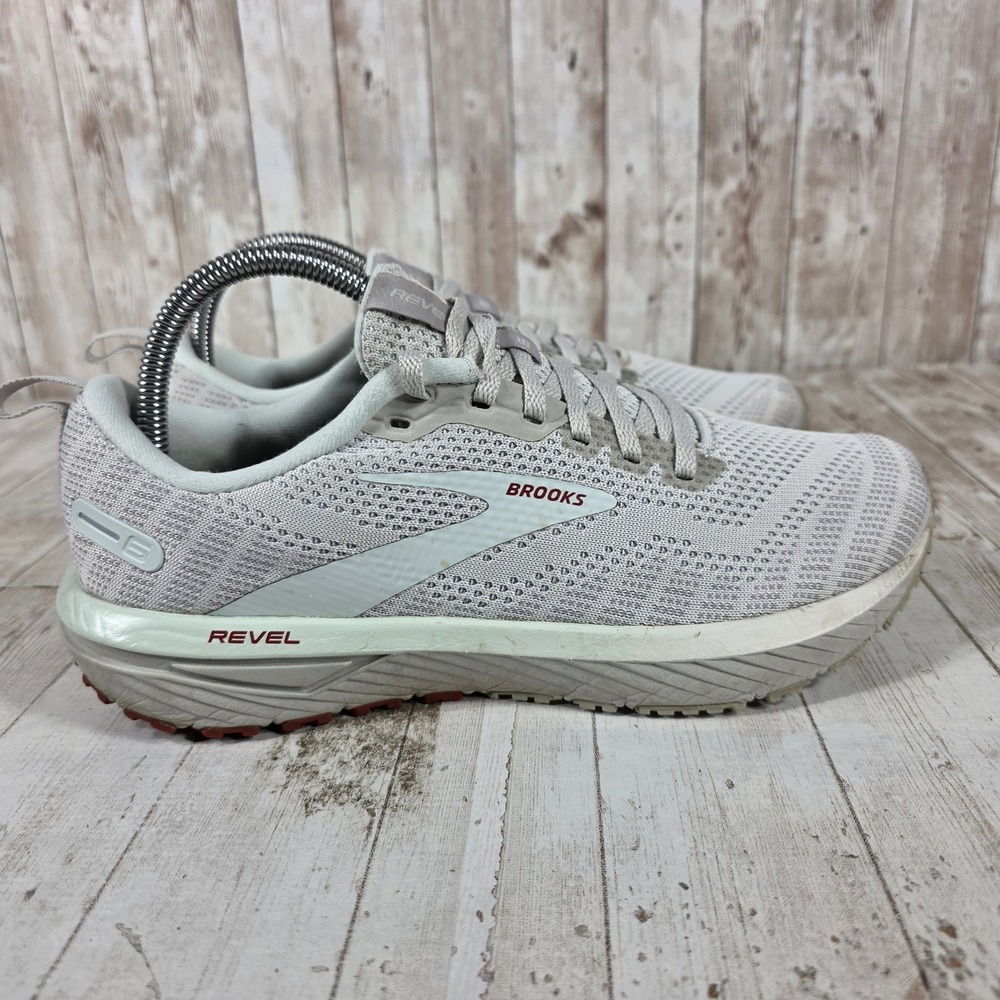 Brooks Revel 6 Womens 8.5 Running Shoes Gray Light Green 1203861B459